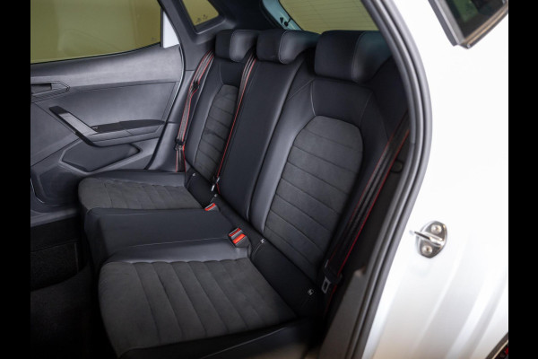 Seat Ibiza 1.0 TSI FR Limited Edition / 110pk / Panorama dak / Stoelverwarming / Keyless / Seat Ibiza 1.0 TSI FR Limited Edition / 110pk / Panorama dak / Stoelverwarming / Keyless /