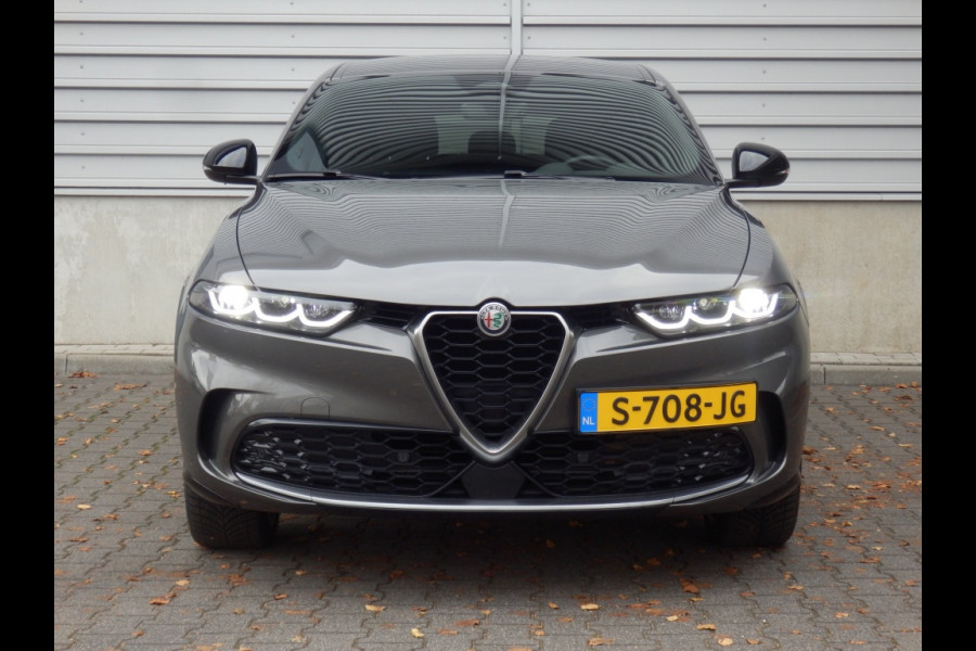 Alfa Romeo Tonale 1.5T Hybrid 160PK | TI- Uitvoering | Leder- Pakket | Alfa Romeo Tonale 1.5T Hybrid 160PK | TI- Uitvoering | Leder- Pakket |