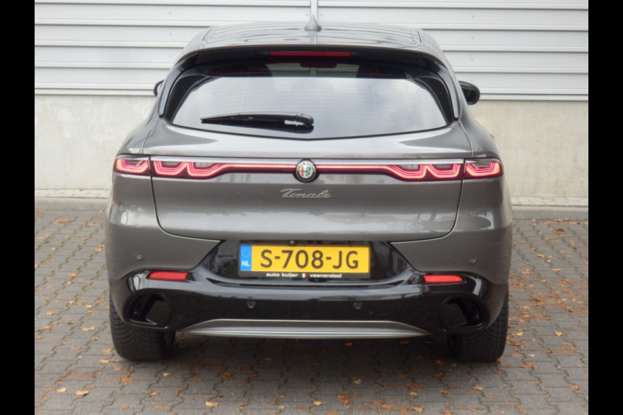Alfa Romeo Tonale 1.5T Hybrid 160PK | TI- Uitvoering | Leder- Pakket | Alfa Romeo Tonale 1.5T Hybrid 160PK | TI- Uitvoering | Leder- Pakket |