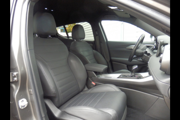 Alfa Romeo Tonale 1.5T Hybrid 160PK | TI- Uitvoering | Leder- Pakket | Alfa Romeo Tonale 1.5T Hybrid 160PK | TI- Uitvoering | Leder- Pakket |