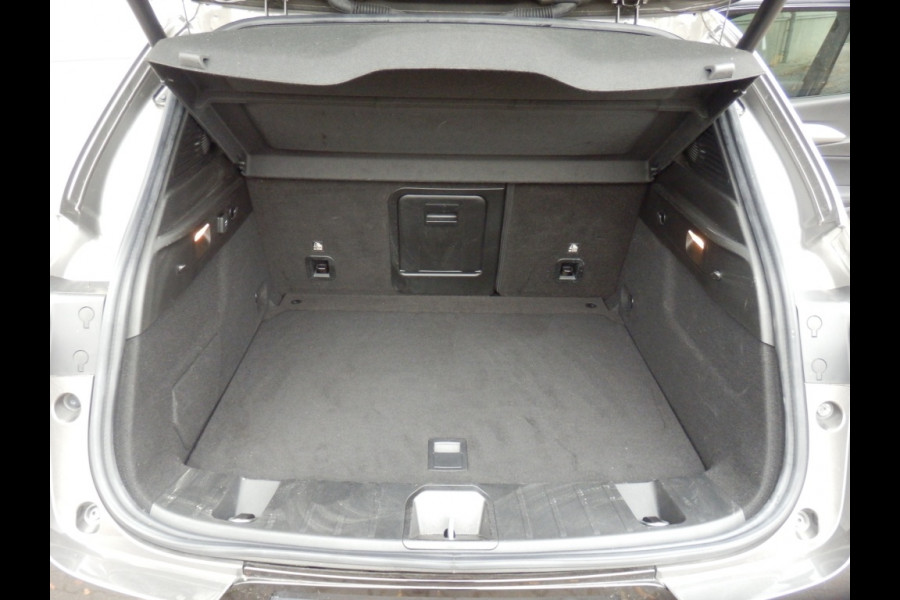 Alfa Romeo Tonale 1.5T Hybrid 160PK | TI- Uitvoering | Leder- Pakket | Alfa Romeo Tonale 1.5T Hybrid 160PK | TI- Uitvoering | Leder- Pakket |