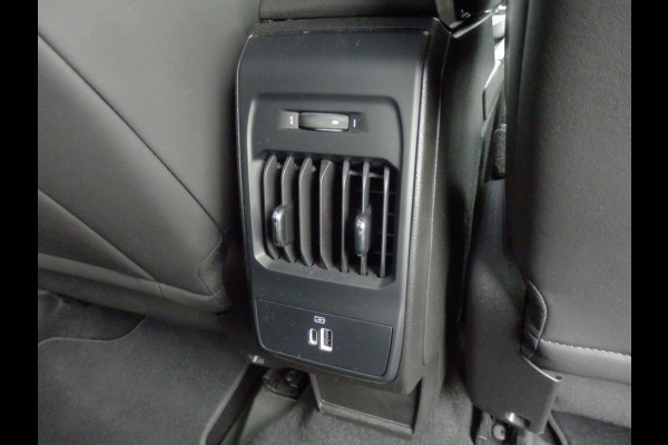 Alfa Romeo Tonale 1.5T Hybrid 160PK | TI- Uitvoering | Leder- Pakket | Alfa Romeo Tonale 1.5T Hybrid 160PK | TI- Uitvoering | Leder- Pakket |