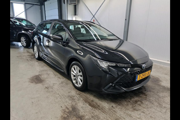 Toyota Corolla Touring Sports 1.8 Hybrid Active Auto. Navigatie Apple Carplay/Android Auto Camera Adaptive Cruise Control Virtual Cockpit Climate Control Lichtmetalen velgen