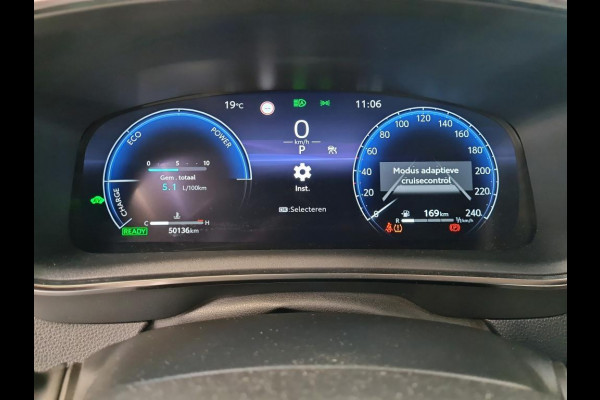 Toyota Corolla Touring Sports 1.8 Hybrid Active Auto. Navigatie Apple Carplay/Android Auto Camera Adaptive Cruise Control Virtual Cockpit Climate Control Lichtmetalen velgen