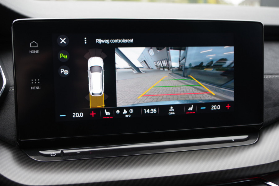 Škoda Octavia Combi 1.4 TSI RS 245 PK iV PHEV BNS, LED, Keyless, Adap. Cruise Control, Carplay, Head-Up, Camera Škoda Octavia Combi 1.4 TSI RS 245 PK iV PHEV BNS, LED, Keyless, Adap. Cruise Control, Carplay, Head-Up, Camera