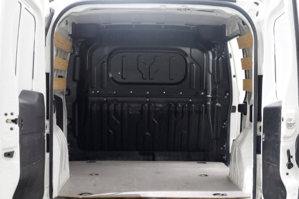 Fiat Dobló Cargo 1.6 MJ 105pk L1H1 Airco 04-2022 Fiat Dobló Cargo 1.6 MJ 105pk L1H1 Airco 04-2022