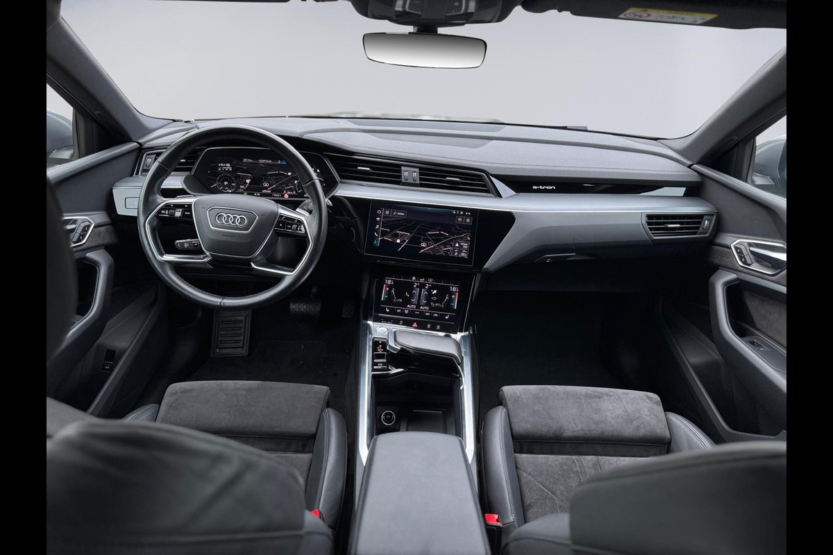 Audi e-tron E-tron 55 quattro 408 pk advanced Pro S Line Plus 95 kWh, SOH 94,6 %, camera , trekhaak,lederen sportinterieur Audi e-tron E-tron 55 quattro 408 pk advanced Pro S Line Plus 95 kWh, SOH 94,6 %, camera , trekhaak,lederen sportinterieur