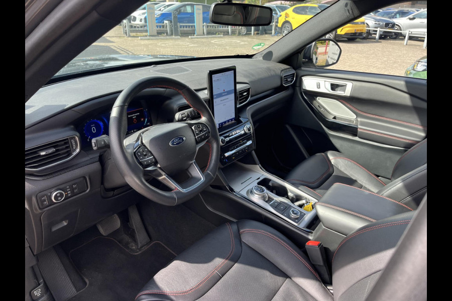 Ford Explorer 3.0 V6 EcoBoost PHEV ST-Line 457pk | Full LED | Adaptieve Cruise | Panorama Dak | Trekhaak afneembaar | 2.500kg Trekgewicht | Verlengde fabrieks garantie tot 08-2028