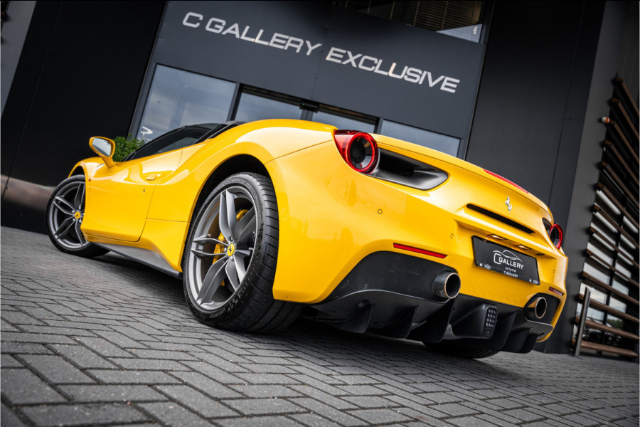 Ferrari 488 3.9 Spider HELE - Giallo Modena | Racing Seats | Carbon | Camera