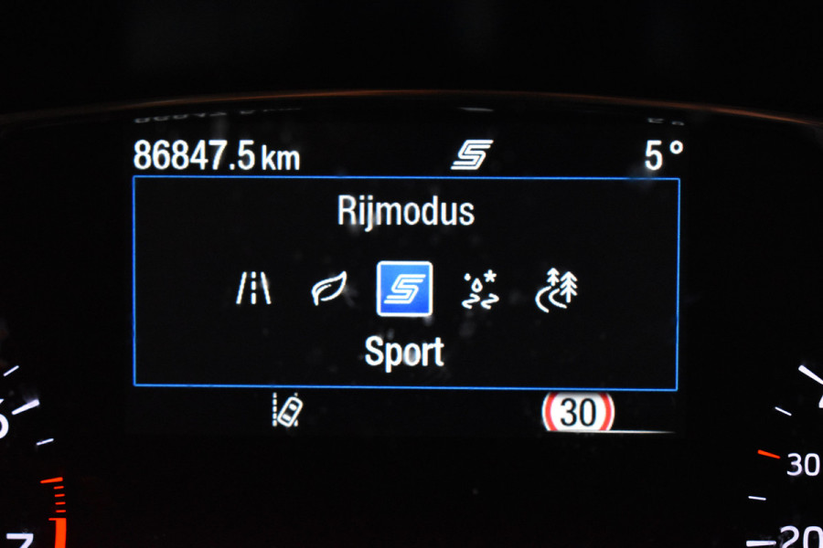 Ford Puma 125PK ECOBOOST HYBRID TITANIUM CARPLAY/LMV/MASSAGE