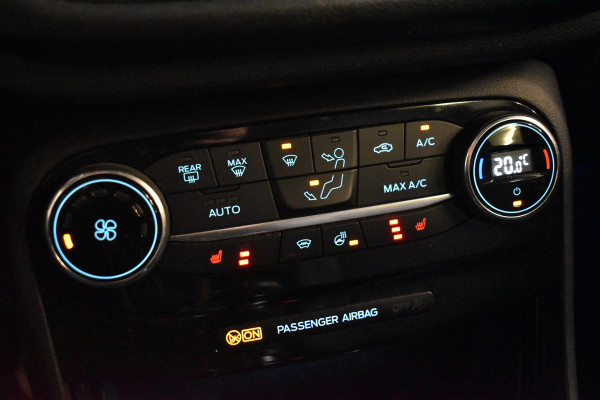 Ford Puma 125PK ECOBOOST HYBRID TITANIUM CARPLAY/LMV/MASSAGE