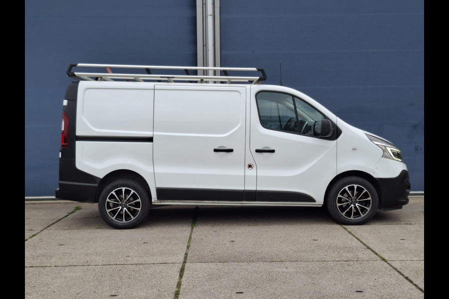 Renault Trafic 2.0 dCi 145 T27 L1H1 Comfort AUTOMAAT / CRUISE CONTROLE / NAVI / CAMERA / 3 ZITS / IMPERIAL Renault Trafic 2.0 dCi 145 T27 L1H1 Comfort AUTOMAAT / CRUISE CONTROLE / NAVI / CAMERA / 3 ZITS / IMPERIAL