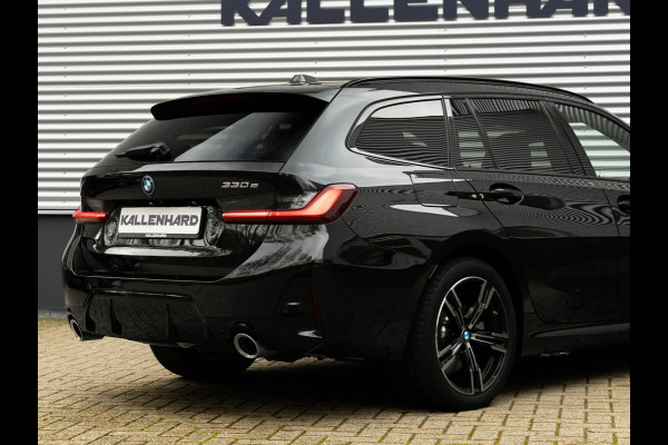 BMW 3 Serie Touring 330e M-Sport - Pano - LCI 2 - ACC - Trekhaak - Widescreen - Hifi