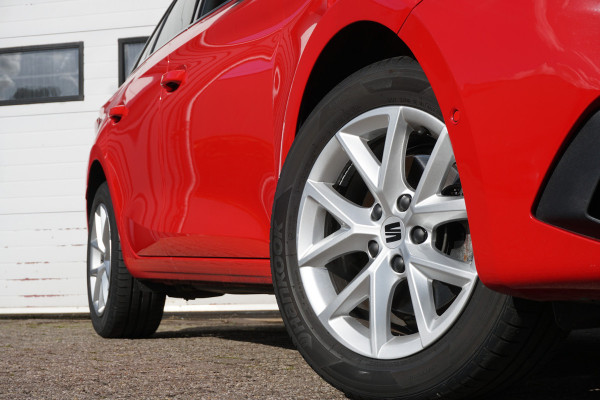 Seat Leon Sportstourer 1.5 TSI Style Launch Edition | CAMERA | ACC | CARPLAY | VIRTUAL COCKPIT |