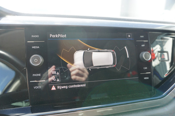 Volkswagen Polo 1.0 TSI Highline | CLIMATE | TREKHAAK | ADAPT. CRUISE | CARPLAY |
