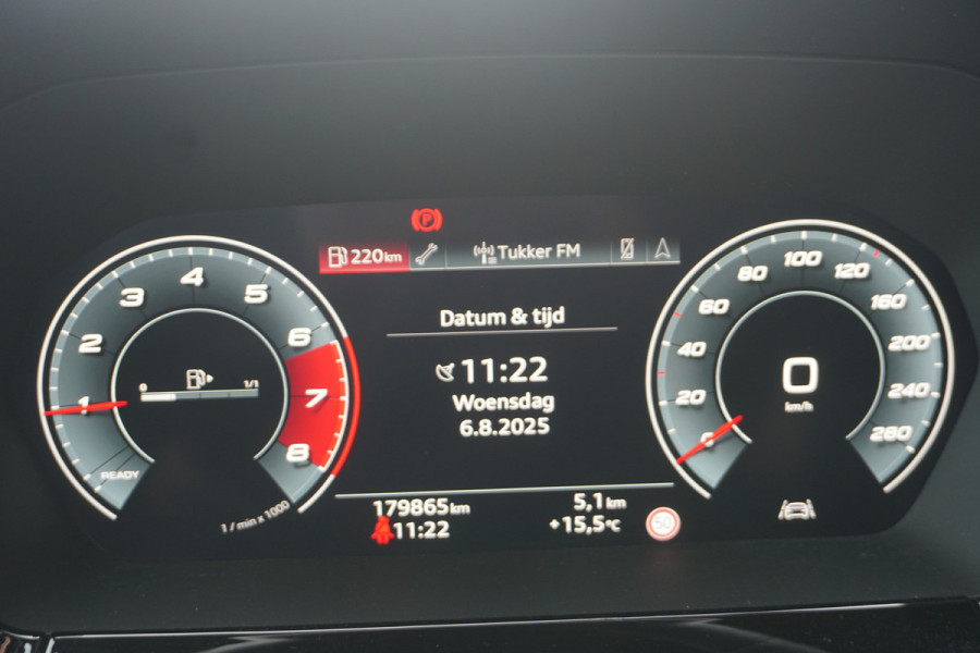 Audi A3 Limousine 30 TFSI | MATRIX LED | SPORTSTOELEN | TREKHAAK | VIRTUAL COCKPIT | CARPLAY | STOELVERW. |
