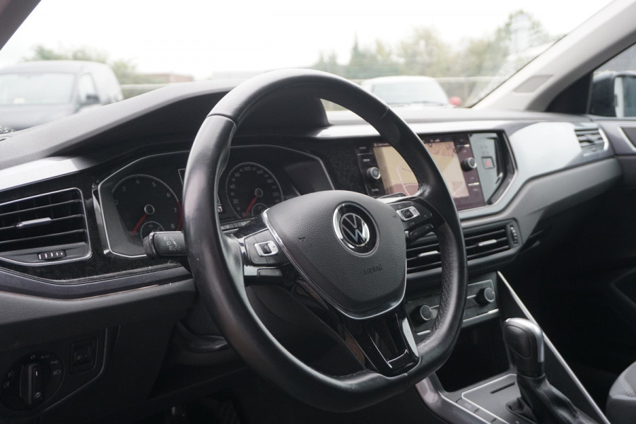 Volkswagen Polo 1.0 TSI Highline DSG R-Line | ACC | Carplay | ECC |