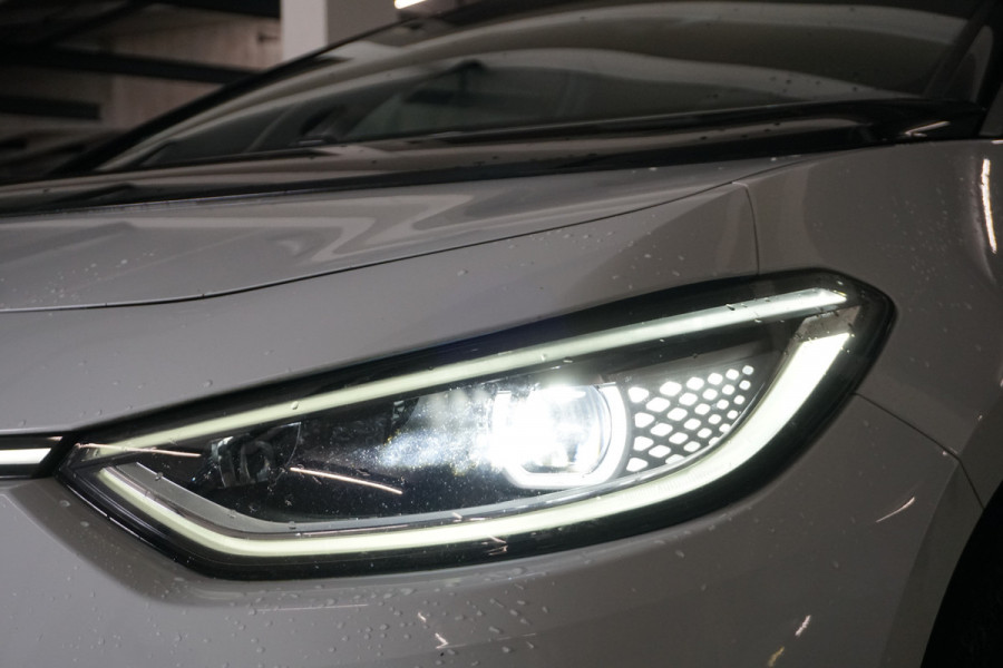 Volkswagen ID.3 First Plus 58 kWh | SOH 92.9 % | STOEL/STUURVERW. | CAMERA | MATRIX LED | ACC |