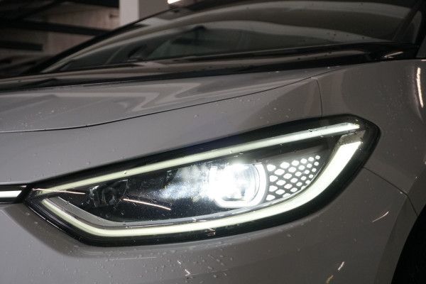 Volkswagen ID.3 First Plus 58 kWh | SOH 92.9 % | STOEL/STUURVERW. | CAMERA | MATRIX LED | ACC |