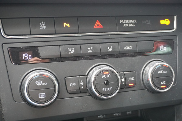 Seat León ST 1.0 TSI Style Ultimate Edition | CAMERA | NAVI / CARPLAY | CLIMATE |