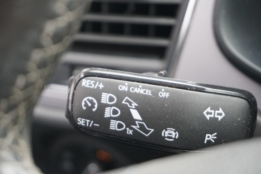 Seat León ST 1.0 TSI Style Ultimate Edition | CAMERA | NAVI / CARPLAY | CLIMATE |