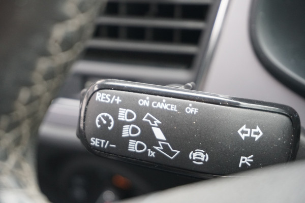 Seat León ST 1.0 TSI Style Ultimate Edition | CAMERA | NAVI / CARPLAY | CLIMATE |