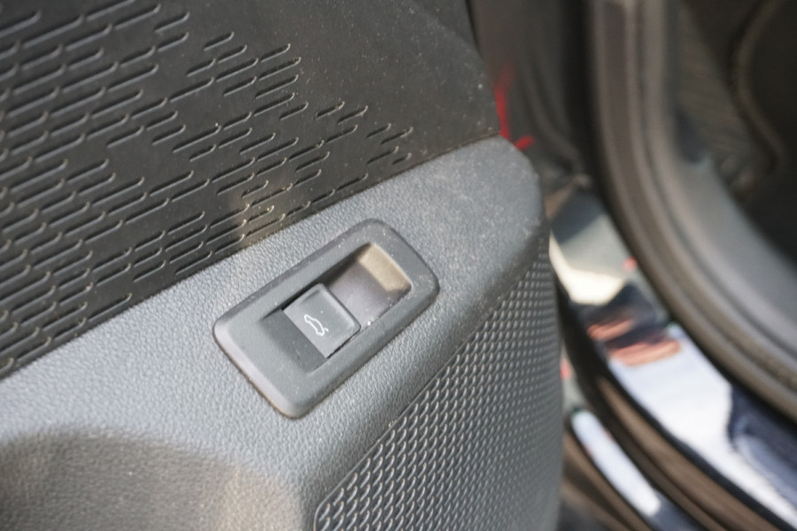 Škoda Octavia Combi 1.0 TSI Edition | CAMERA | STOELVERW. | CARPLAY | ELEKTR. KLEP |