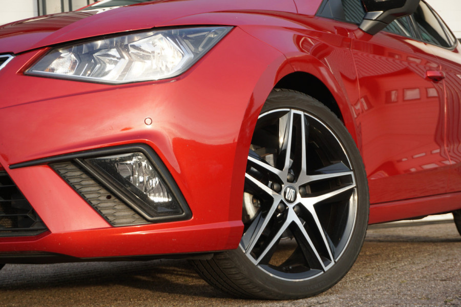 Seat Ibiza 1.0 TSI FR Intense | CAMERA | PANO DAK | BEATS AUDIO | ACC |