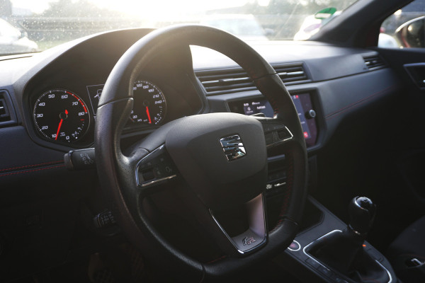 Seat Ibiza 1.0 TSI FR Intense | CAMERA | PANO DAK | BEATS AUDIO | ACC |