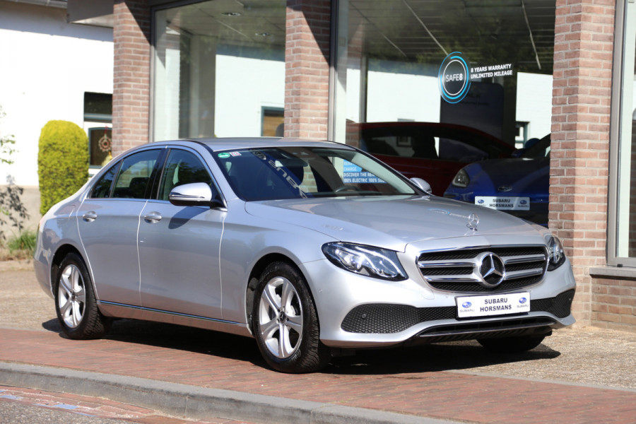 Mercedes-Benz E-Klasse 250 Ambition 9G Widescreen Navi Camera LED Ambiente