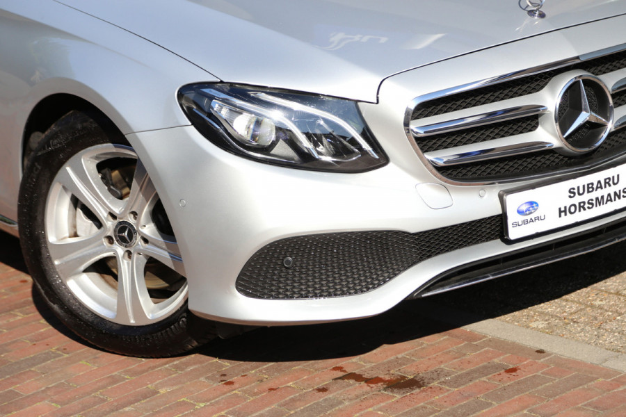 Mercedes-Benz E-Klasse 250 Ambition 9G Widescreen Navi Camera LED Ambiente