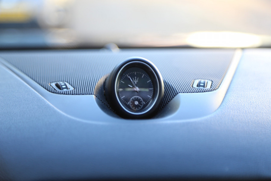 Maserati Levante 3.0 V6 D AWD GranSport Pano Luchtvering Leer Camera Navi LED