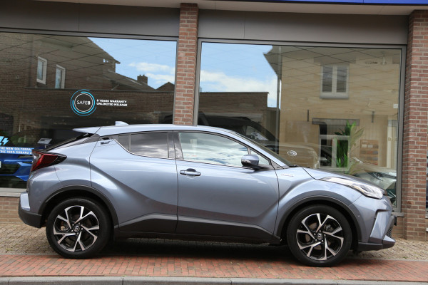 Toyota C-HR 1.8 Hybrid Team D Navi LED Camera ACC Toyota C-HR 1.8 Hybrid Team D Navi LED Camera ACC