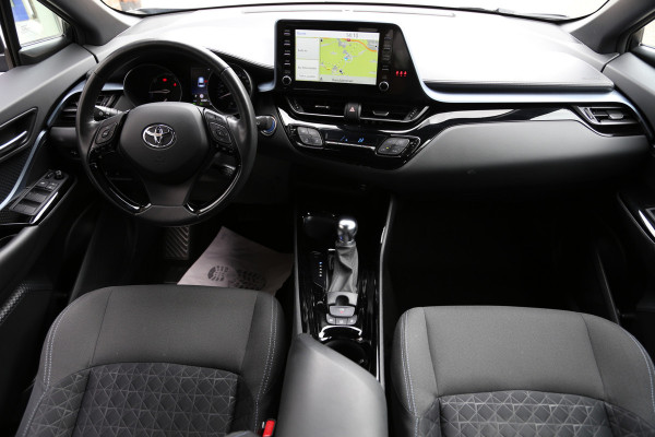 Toyota C-HR 1.8 Hybrid Team D Navi LED Camera ACC Toyota C-HR 1.8 Hybrid Team D Navi LED Camera ACC