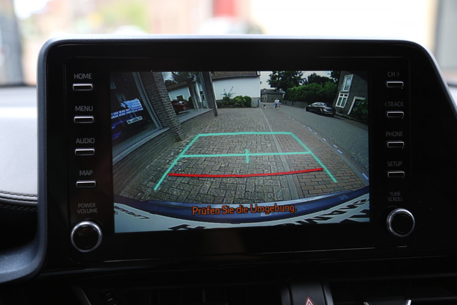 Toyota C-HR 1.8 Hybrid Team D Navi LED Camera ACC Toyota C-HR 1.8 Hybrid Team D Navi LED Camera ACC