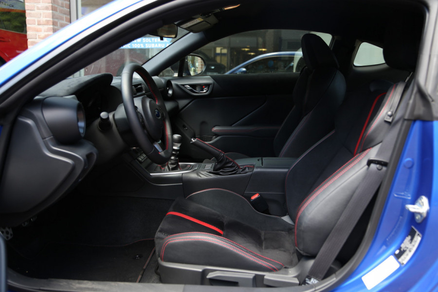 Subaru BRZ 2.4 Sport STI 234pk Navi LED Camera Milltek Subaru BRZ 2.4 Sport STI 234pk Navi LED Camera Milltek