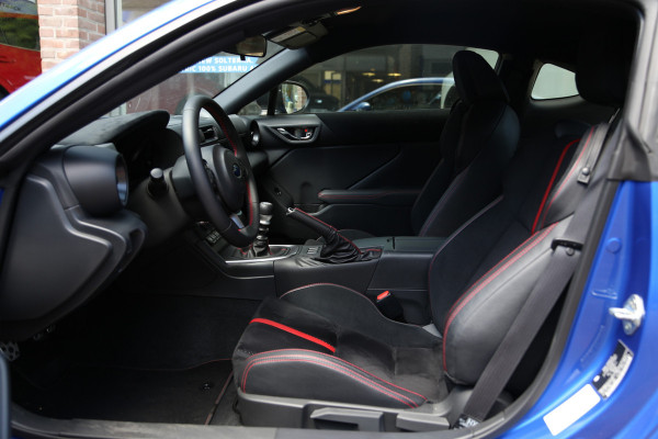 Subaru BRZ 2.4 Sport STI 234pk Navi LED Camera Milltek Subaru BRZ 2.4 Sport STI 234pk Navi LED Camera Milltek