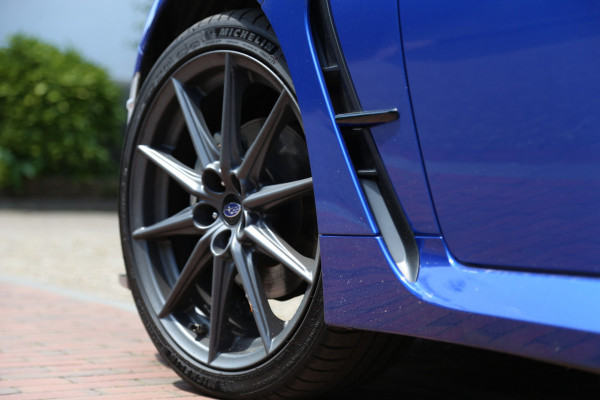 Subaru BRZ 2.4 Sport STI 234pk Navi LED Camera Milltek Subaru BRZ 2.4 Sport STI 234pk Navi LED Camera Milltek