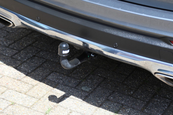 Mercedes-Benz GLC 250 4MATIC Premium Distronic 360view Leer LED Mercedes-Benz GLC 250 4MATIC Premium Distronic 360view Leer LED