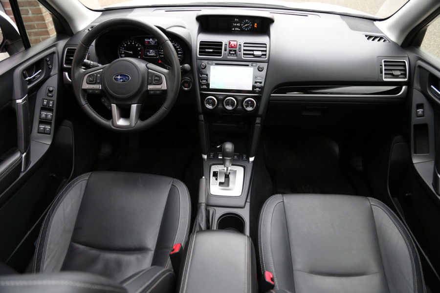 Subaru Forester 2.0 AWD Premium Platinum Aut. Schuifdak Leer Xenon Camera