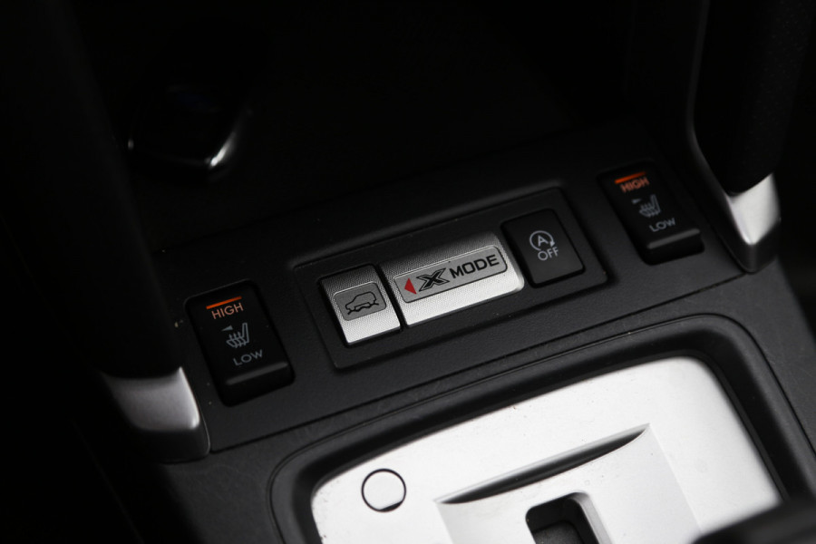 Subaru Forester 2.0 AWD Premium Platinum Aut. Schuifdak Leer Xenon Camera