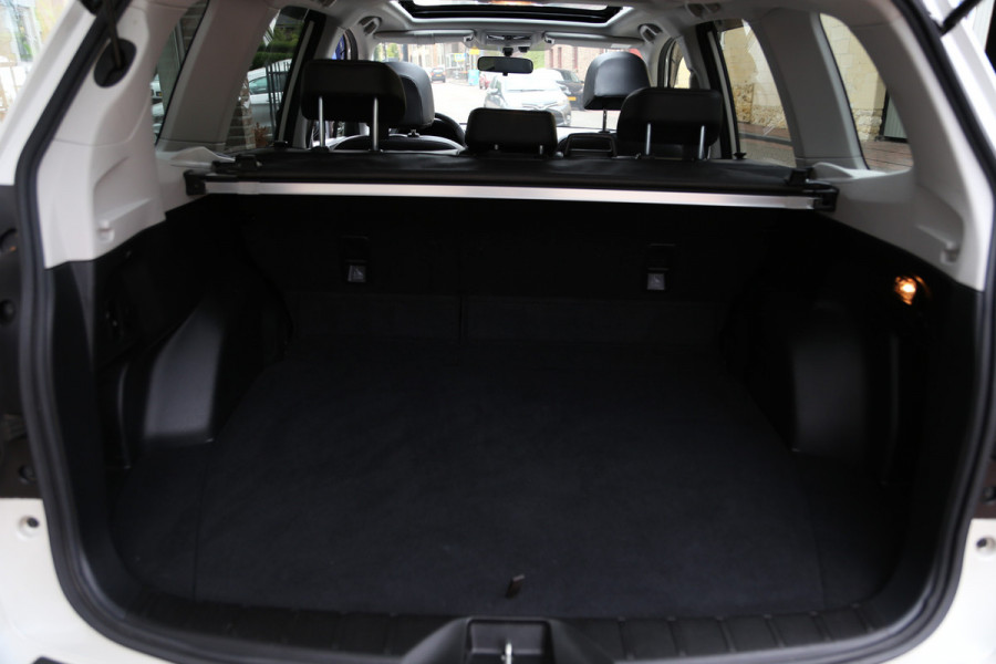 Subaru Forester 2.0 AWD Premium Platinum Aut. Schuifdak Leer Xenon Camera