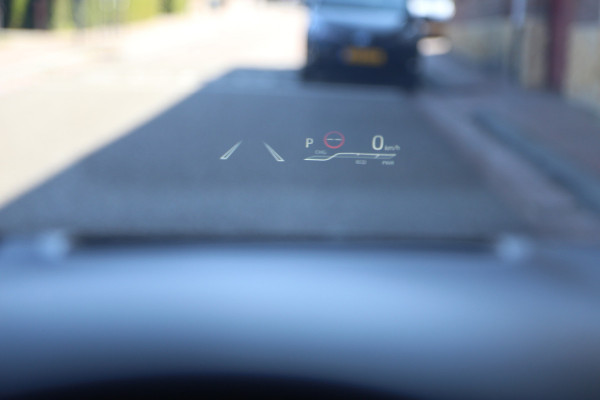 Toyota Corolla Touring Sports 1.8 Hybrid Dynamic Team Navi HuD LED Camera ACC Dodehoek