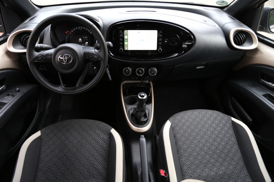 Toyota Aygo X 1.0 VVT-i MT Pulse Navi LED Camera ACC 6000km!