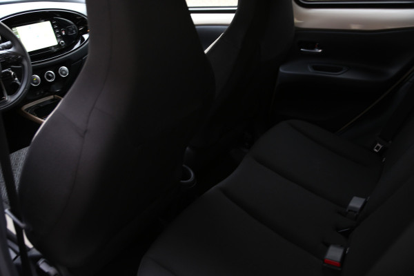Toyota Aygo X 1.0 VVT-i MT Pulse Navi LED Camera ACC 6000km!