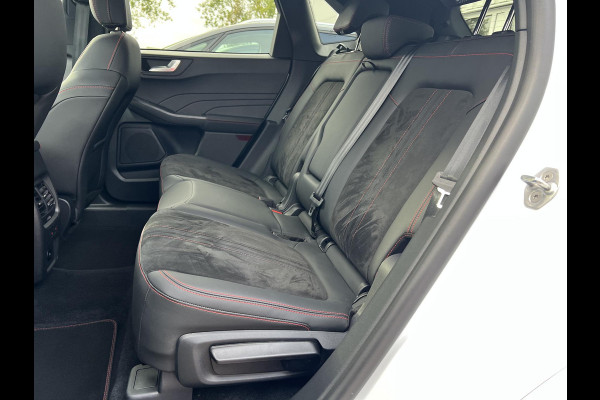 Ford Kuga 2.5 PHEV ST-Line X 243pk | Driver Assistance Pack | Panoramadak | Technology Pack Ford Kuga 2.5 PHEV ST-Line X 243pk | Driver Assistance Pack | Panoramadak | Technology Pack