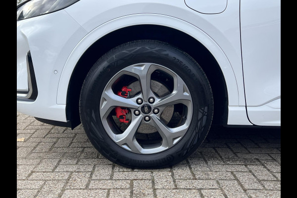 Ford Kuga 2.5 PHEV ST-Line X 243pk | Driver Assistance Pack | Panoramadak | Technology Pack Ford Kuga 2.5 PHEV ST-Line X 243pk | Driver Assistance Pack | Panoramadak | Technology Pack