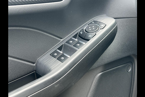 Ford Kuga 2.5 PHEV ST-Line X 243pk | Driver Assistance Pack | Panoramadak | Technology Pack Ford Kuga 2.5 PHEV ST-Line X 243pk | Driver Assistance Pack | Panoramadak | Technology Pack