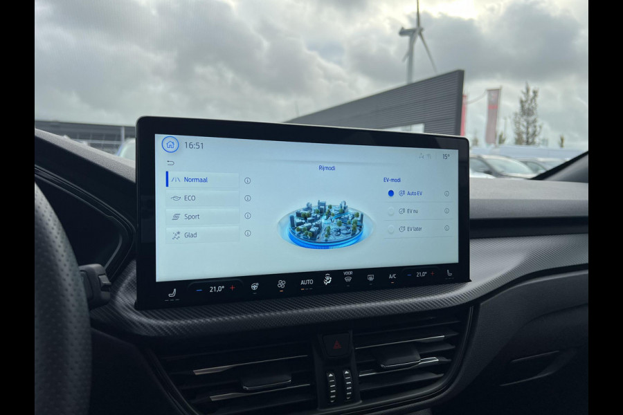 Ford Kuga 2.5 PHEV ST-Line X 243pk | Driver Assistance Pack | Panoramadak | Technology Pack Ford Kuga 2.5 PHEV ST-Line X 243pk | Driver Assistance Pack | Panoramadak | Technology Pack