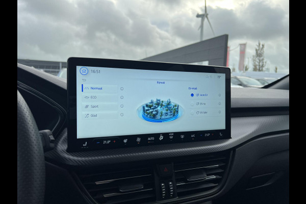 Ford Kuga 2.5 PHEV ST-Line X 243pk | Driver Assistance Pack | Panoramadak | Technology Pack Ford Kuga 2.5 PHEV ST-Line X 243pk | Driver Assistance Pack | Panoramadak | Technology Pack